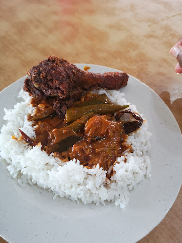 Restoran Deen Berjaya (Kari Kepala Ikan) Port Dickson - Gastronomi dan perhotelan