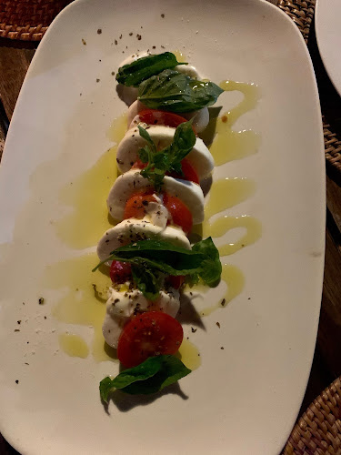 Gusto Food & Wine Cucina Italiana - Gastronomi dan perhotelan