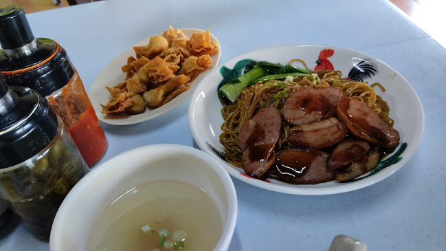 Auntie Rozz Kitchen - Gastronomi dan perhotelan