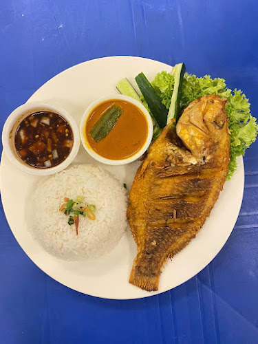 Opinii despre Restoran Medan Ikan Bakar Ipoh Warisan Maktokwan în Ipoh - Gastronomi dan perhotelan