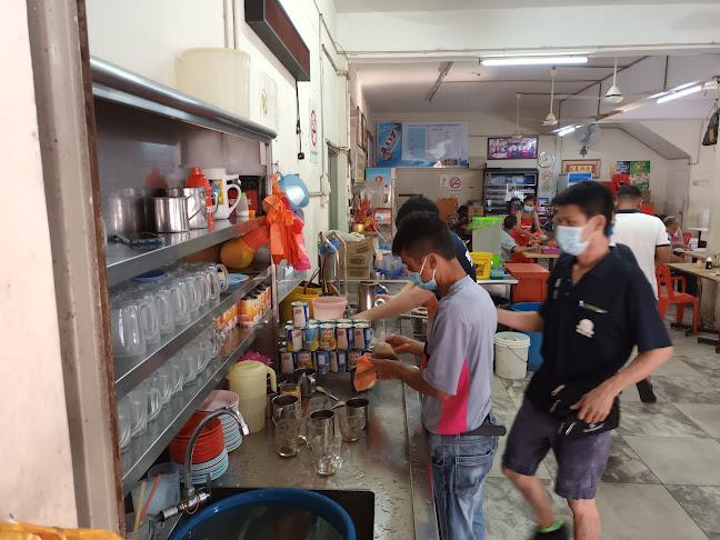 Comentarii opinii despre 泉成茶餐室 Restoran Chua Seng @ Taman Sri Mernanti