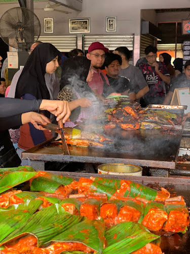 Comentarii opinii despre Restoran Ikan Bakar Seri Melaka Jalan Bellamy