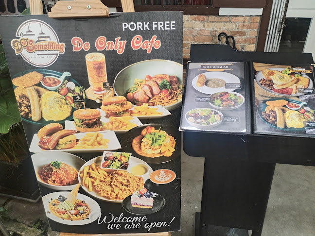 Medan Selera Dato' Tahwil Azar