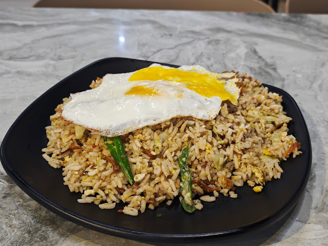 Al Aly maju restaurant