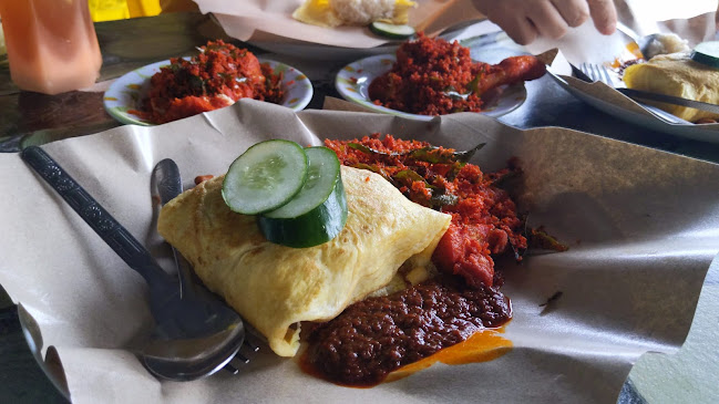 Opinii despre Nasi Lemak Balut în Melaka - Gastronomi dan perhotelan