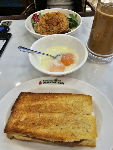 Opinii despre Oriental Kopi 华阳 @ Suria KLCC în Kuala Lumpur - Gastronomi dan perhotelan