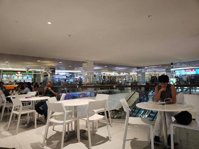 Opinii despre Tealive Plus Suria KLCC, Kuala Lumpur în Kuala Lumpur - Gastronomi dan perhotelan