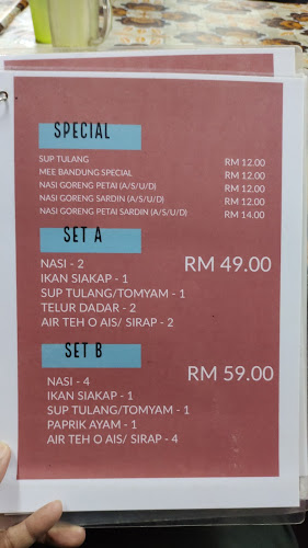 Comentarii opinii despre Kedai Makan Marina Corner