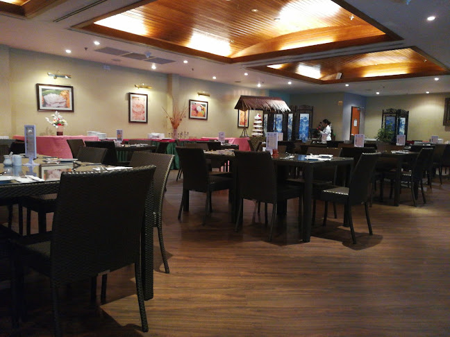 Opinii despre Plantation Cafe în Sandakan - Gastronomi dan perhotelan