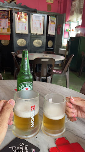 Comentarii opinii despre Sinhalese Bar