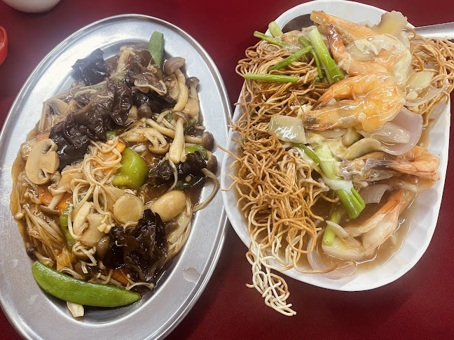 Thong Yew Seafood Restaurant