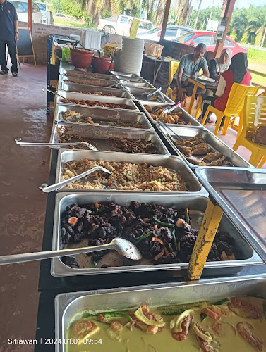 Ikan Bakar Kepoi Kepoi Rumah Kuning