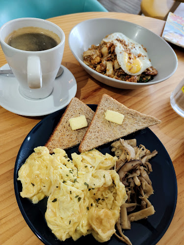 Eggxcite Cafe - Melaka