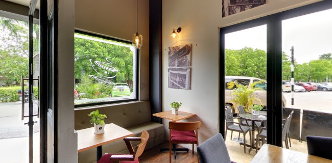 One Serambi Cafe - Shah Alam