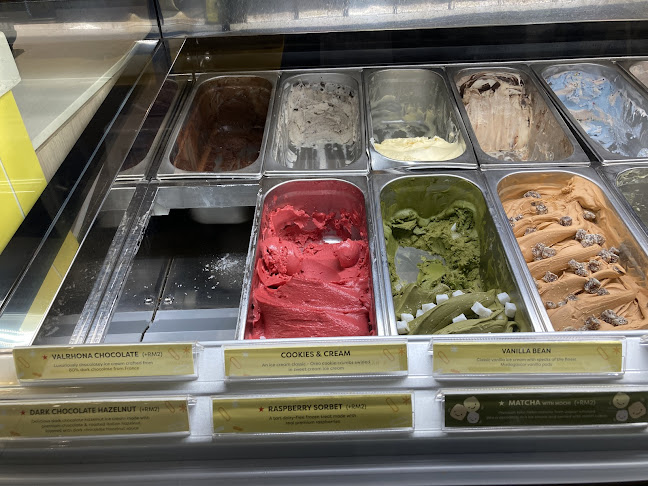 Inside Scoop Bangsar - Gastronomi dan perhotelan