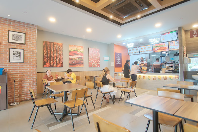 Burger King M-City - Gastronomi dan perhotelan