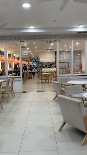 Comentarii opinii despre WaaronKuus Cafe