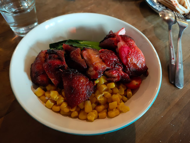 Comentarii opinii despre lima.tujoh Cafe & Guesthouse