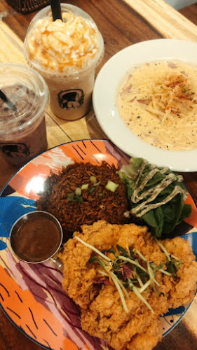 Opinii despre Icaa Cafe în Kuala Terengganu - Gastronomi dan perhotelan