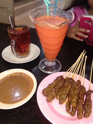 BTC Bistro Inanam - Gastronomi dan perhotelan