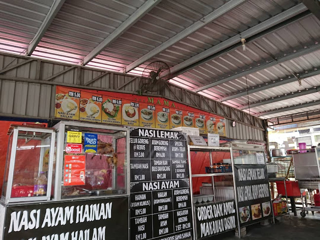 Opinii despre Gerai Mama Pantai Remis, Perak în Pantai Remis - Gastronomi dan perhotelan