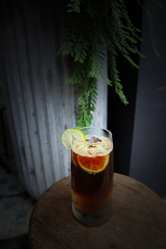 Comentarii opinii despre Naug Cafe (Naug Just Plants’ backyard)