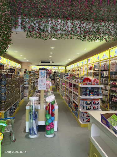 Comentarii opinii despre Bear Factory Cafe Kota Kinabalu