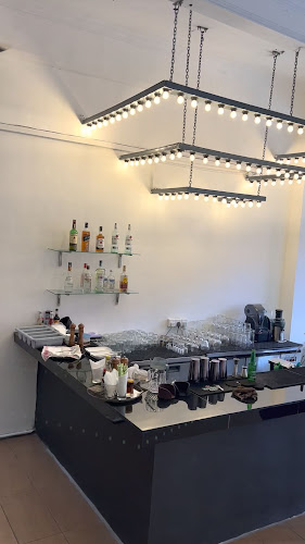 river side and road side, 68, Lorong Hang Jebat, city, 75200 Melaka