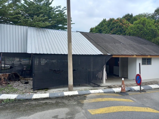 Pintu Masuk JKR Kinta, Jalan Charleton, Taman Cherry, 30100 Ipoh, Perak