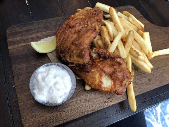 Opinii despre The Red Beanbag în Petaling Jaya - Gastronomi dan perhotelan