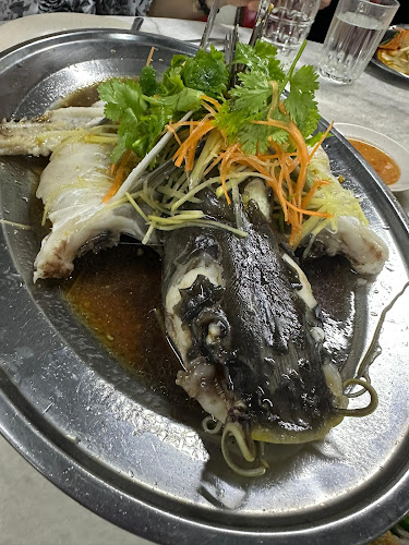 Comentarii opinii despre 榴莲饭档 Kedai Makanan Liu Lian (Liu Lian Restaurant)