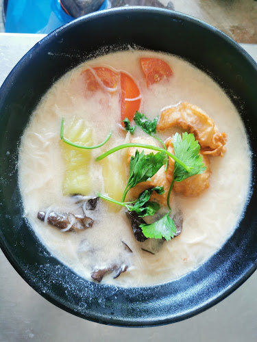 Eateri @ Marketplace . Bintang Megamall - Gastronomi dan perhotelan