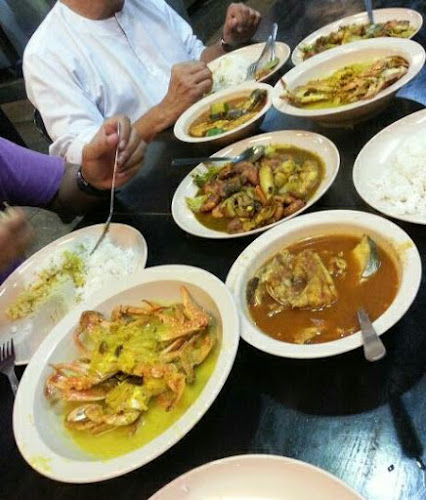 Nasi Ayam Anis - Gastronomi dan perhotelan