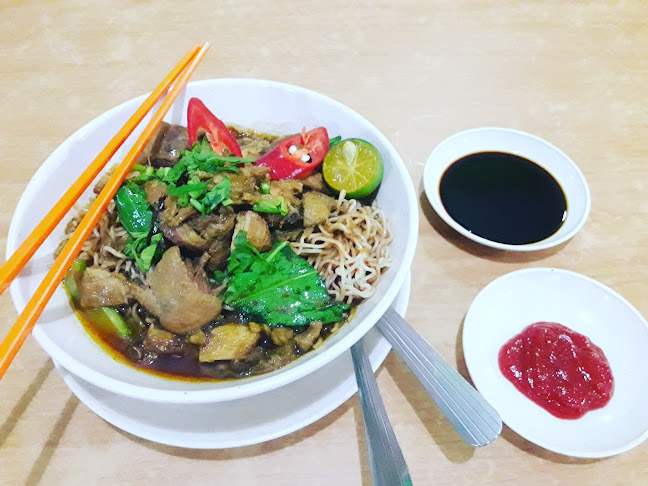 Comentarii opinii despre Abuya Maju Cafe