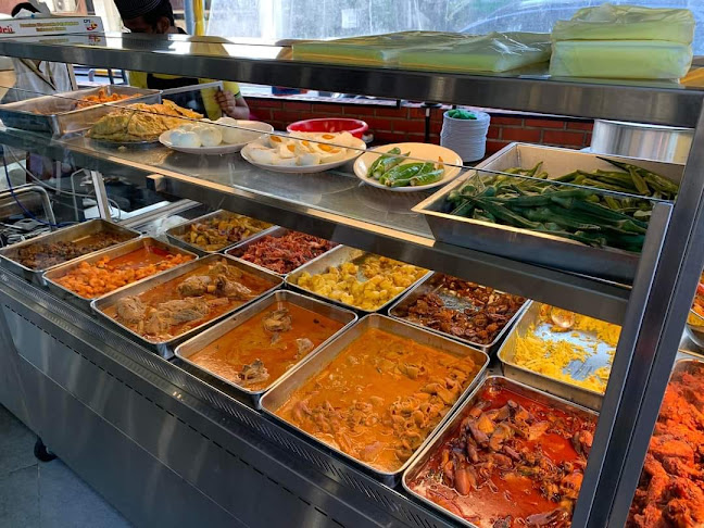 Sup Haji Abu & Nasi Kandar Jamal Mohamed (Bawah Pokok) (KLCC)