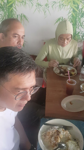 Opinii despre Nasi Lemak Warung Muhibbah în Taiping - Gastronomi dan perhotelan