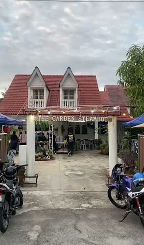 THE GARDEN STEAMBOAT | HOUSE OF STEAMBOAT - Gastronomi dan perhotelan