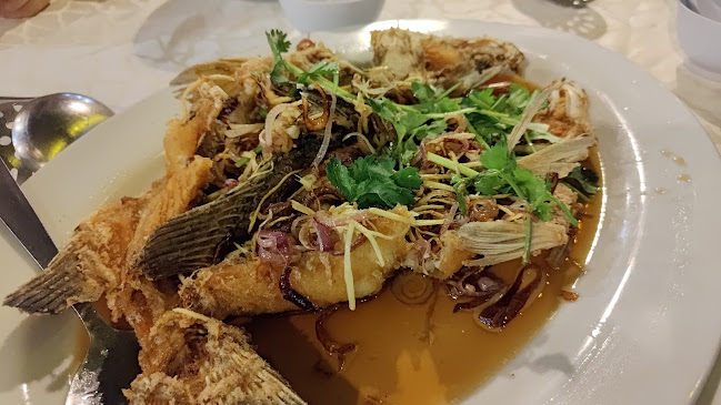 Crocodile Farm Seafood Village Restaurant • Pork Free - Petaling Jaya