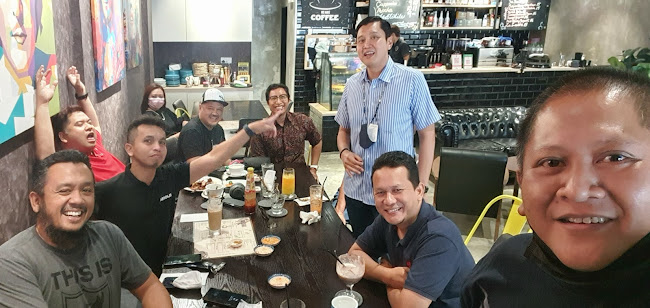 Comentarii opinii despre Coffee Cartel