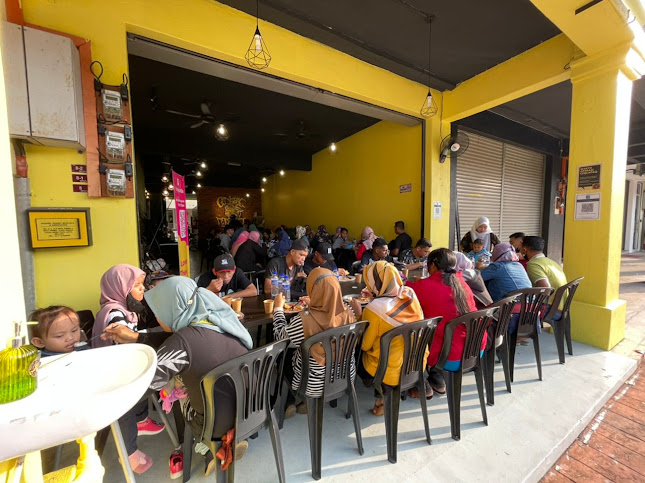 CeqLapaq Restaurant - Gastronomi dan perhotelan