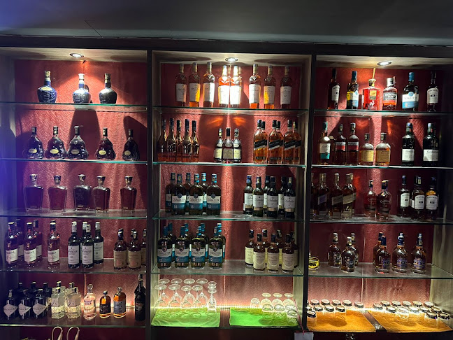 V Lounge Whisky Bar - Petaling Jaya