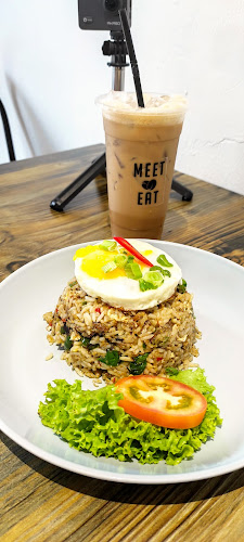 CAFE MEET & EAT SP - Gastronomi dan perhotelan