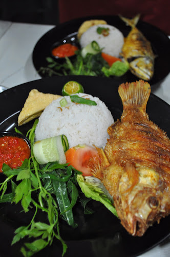 Jalan Air Meleleh, Kampung Gelam, 71000 Port Dickson, Negeri Sembilan