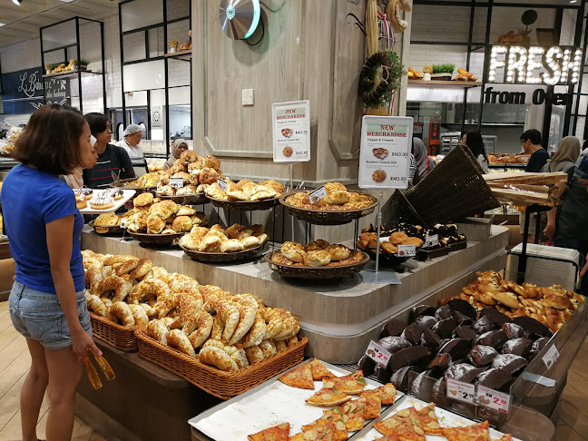 La Boheme Cafe @ AEON Mall Shah Alam