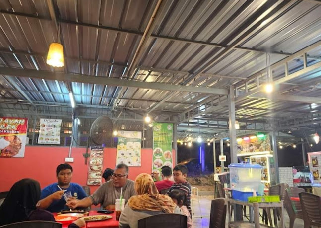 Opinii despre Gemboi Kitchen în Kampung Kepayang - Gastronomi dan perhotelan