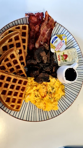 Opinii despre Breda Cafe în Ipoh - Gastronomi dan perhotelan