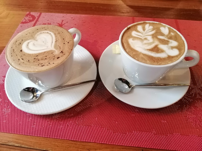 Odette • Setiawalk