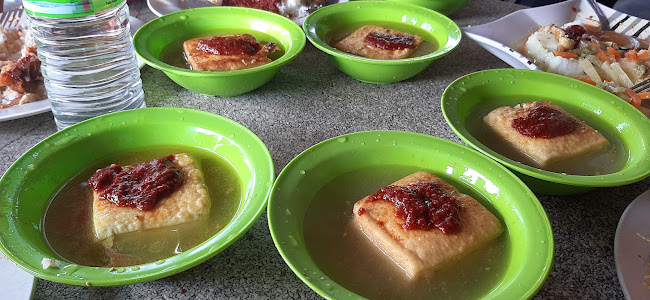 Comentarii opinii despre Warong Mohd Seth