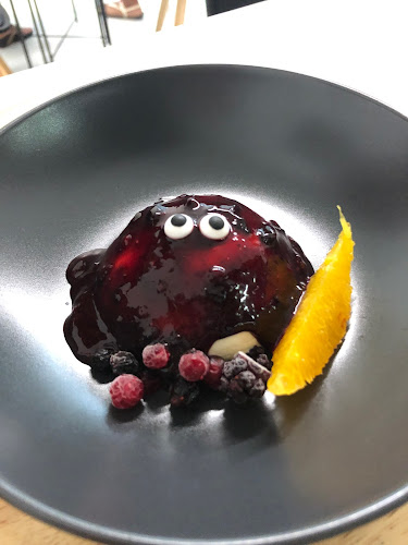 Happy Endings Desserts - Gastronomi dan perhotelan