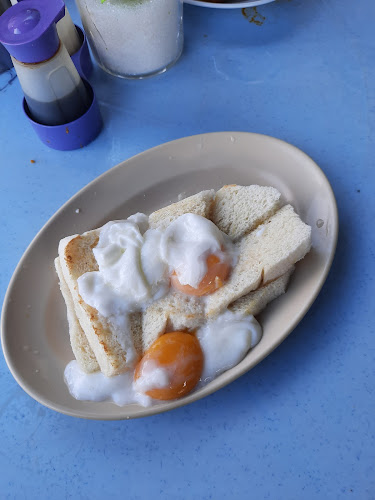 Kedai Kopi Sebelas - Gastronomi dan perhotelan